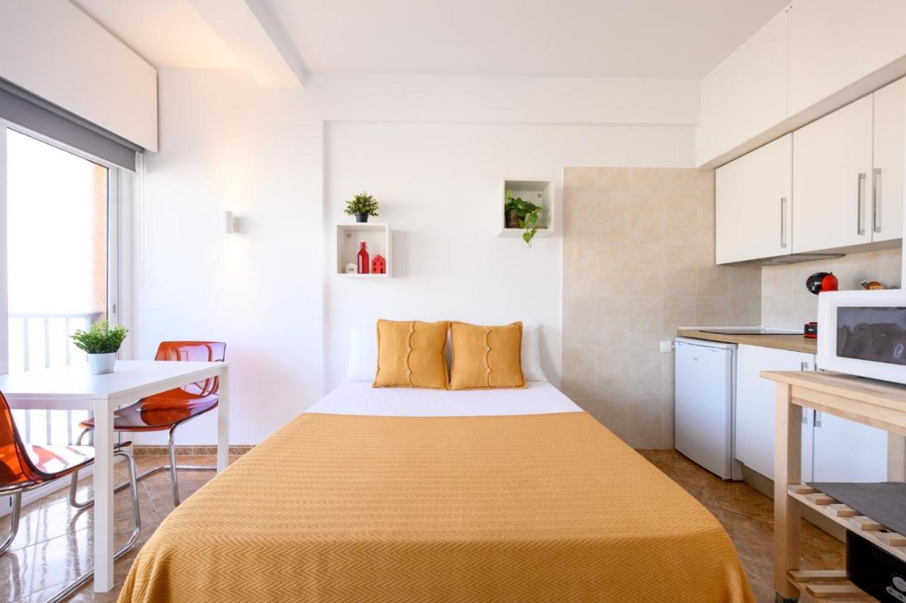 Sea & Mountain, Front Line, 1 Min To Beach By 10Tosea Fuengirola Exterior foto